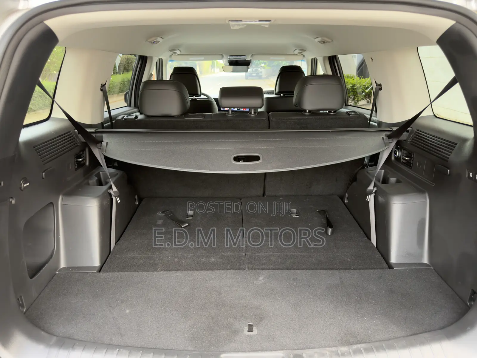 Hyundai Santa Fe SEL 2024 Silver