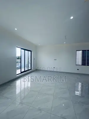 4bdrm House in Ashaley Botwe for sale