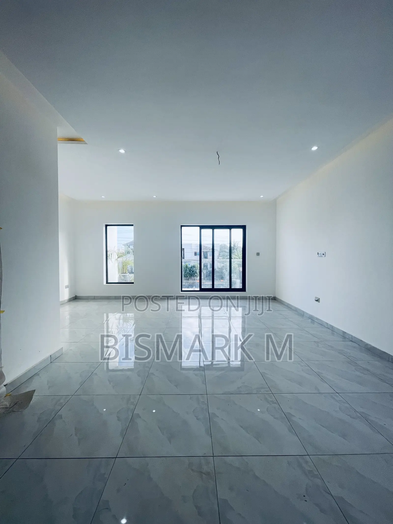 4bdrm House in Ashaley Botwe for sale