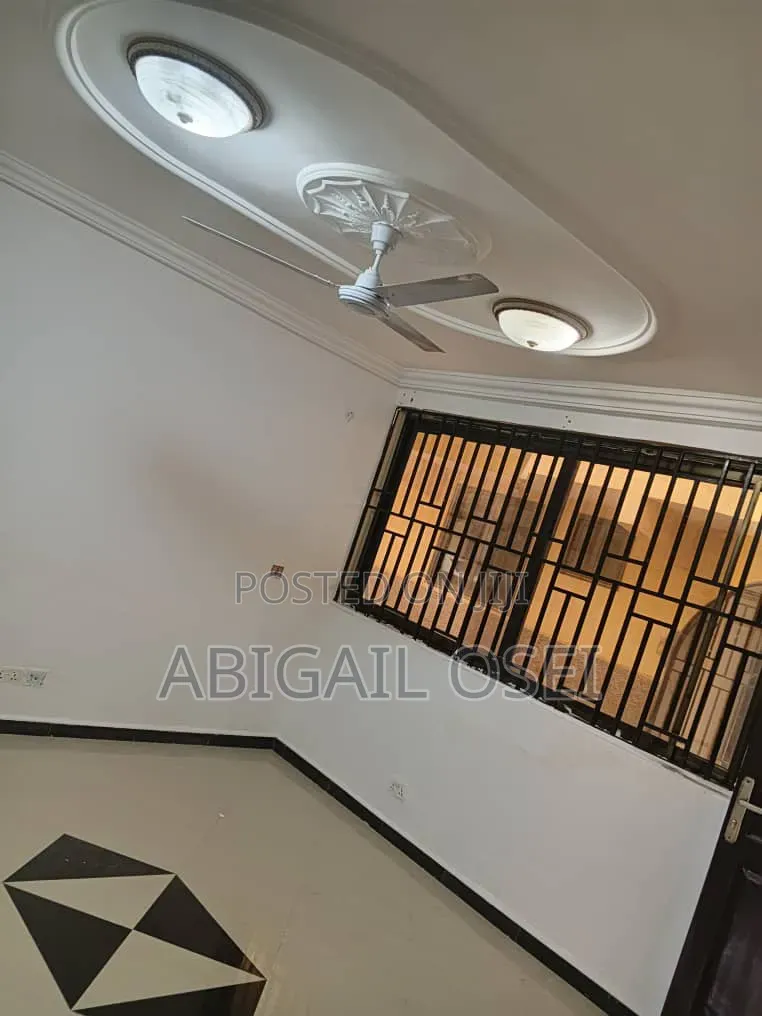 2bdrm Apartment in Amrahia, Accra Metropolitan for rent