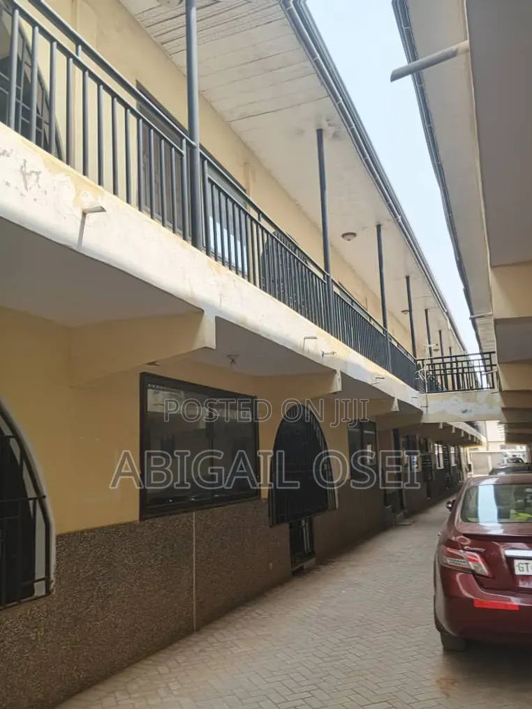 2bdrm Apartment in Amrahia, Accra Metropolitan for rent