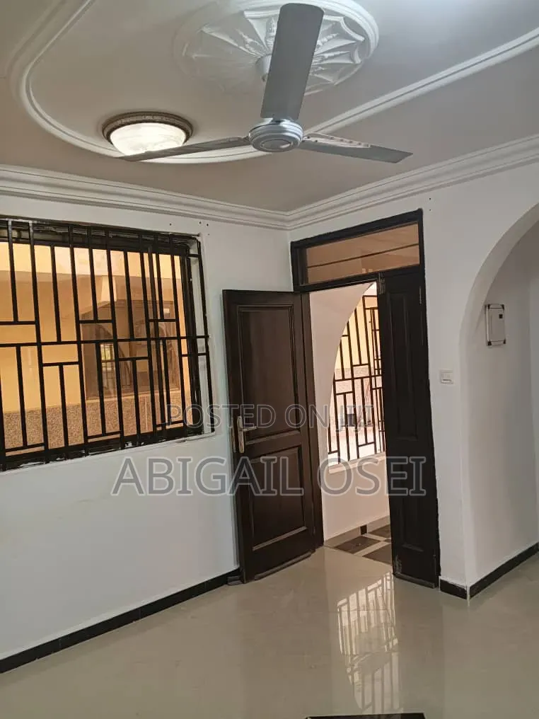 2bdrm Apartment in Amrahia, Accra Metropolitan for rent