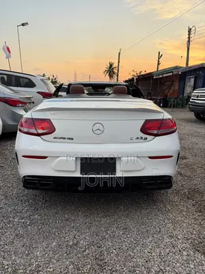 Mercedes-Benz C43 4Matic Sedan AWD (3.0L V6 9AM) 2017 White