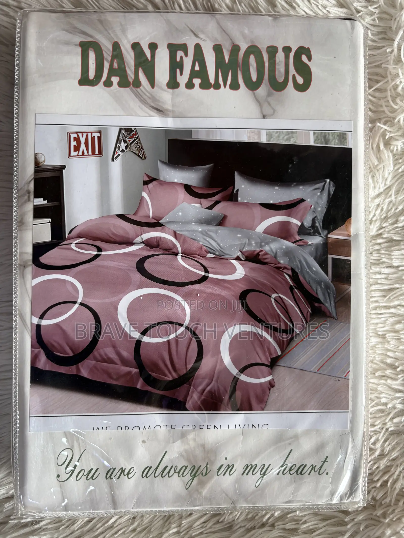 Double Size Bedsheet With 2 Pillow Case