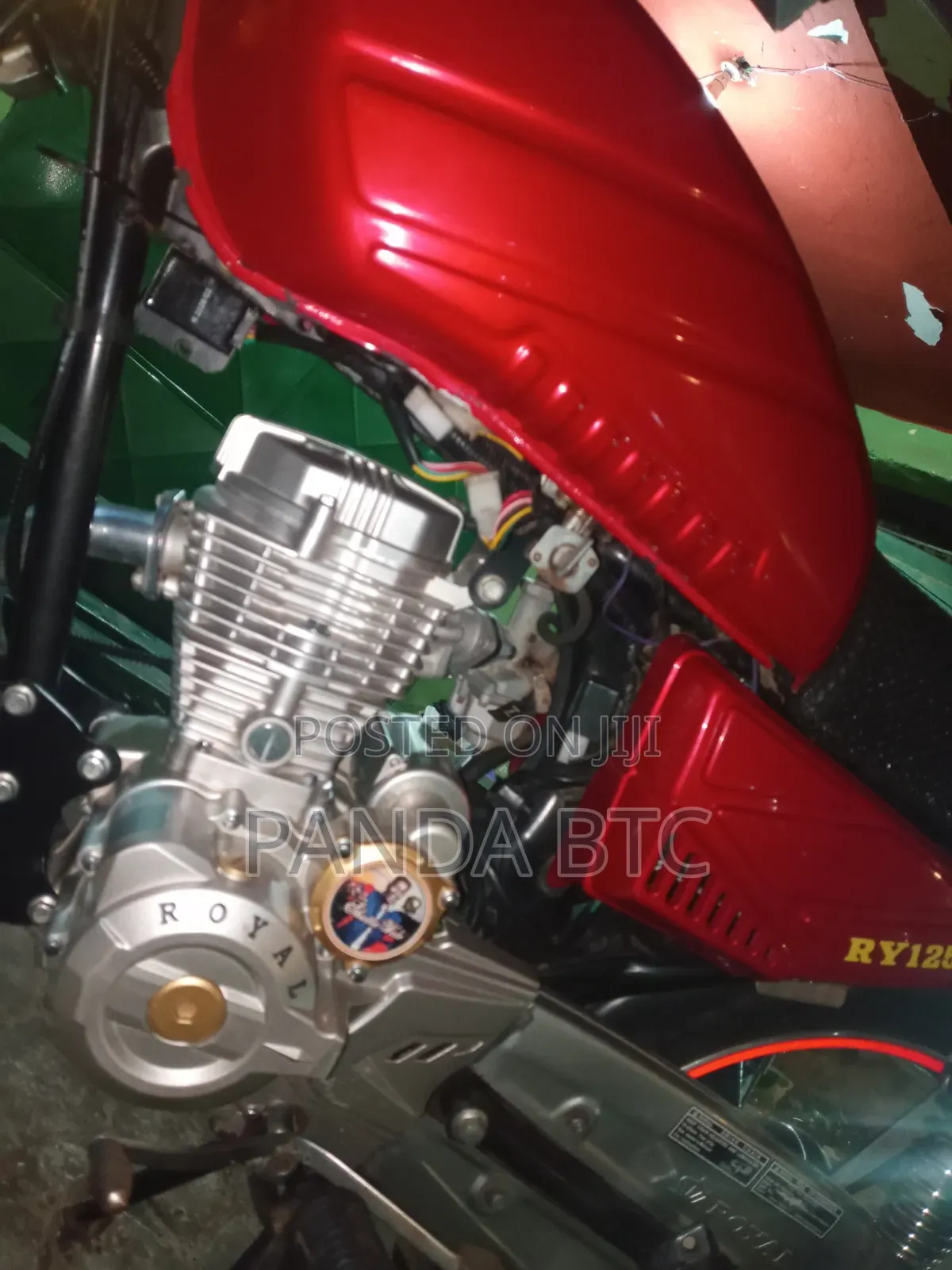 Royal RY125 2026 Red