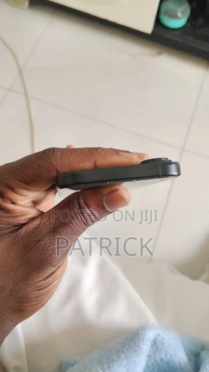 Apple iPhone 16 512 GB Black