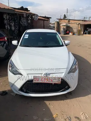 Toyota Yaris 2019 White