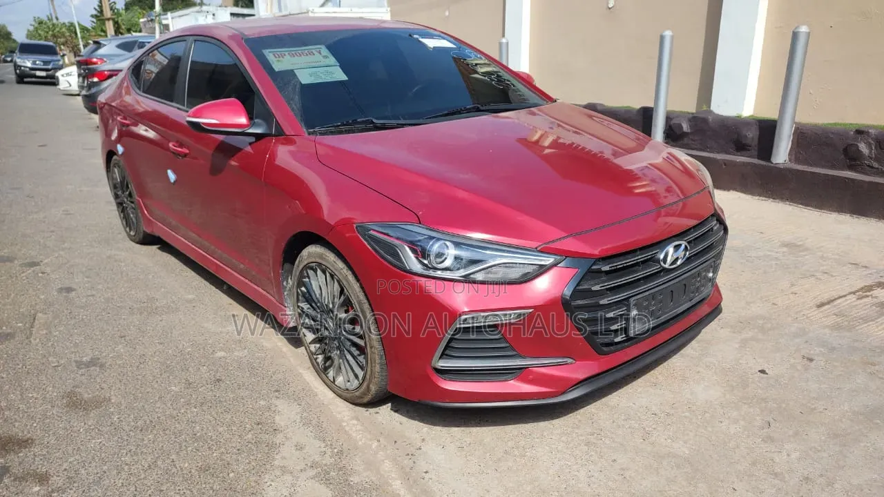 Hyundai Avante 2017 Red