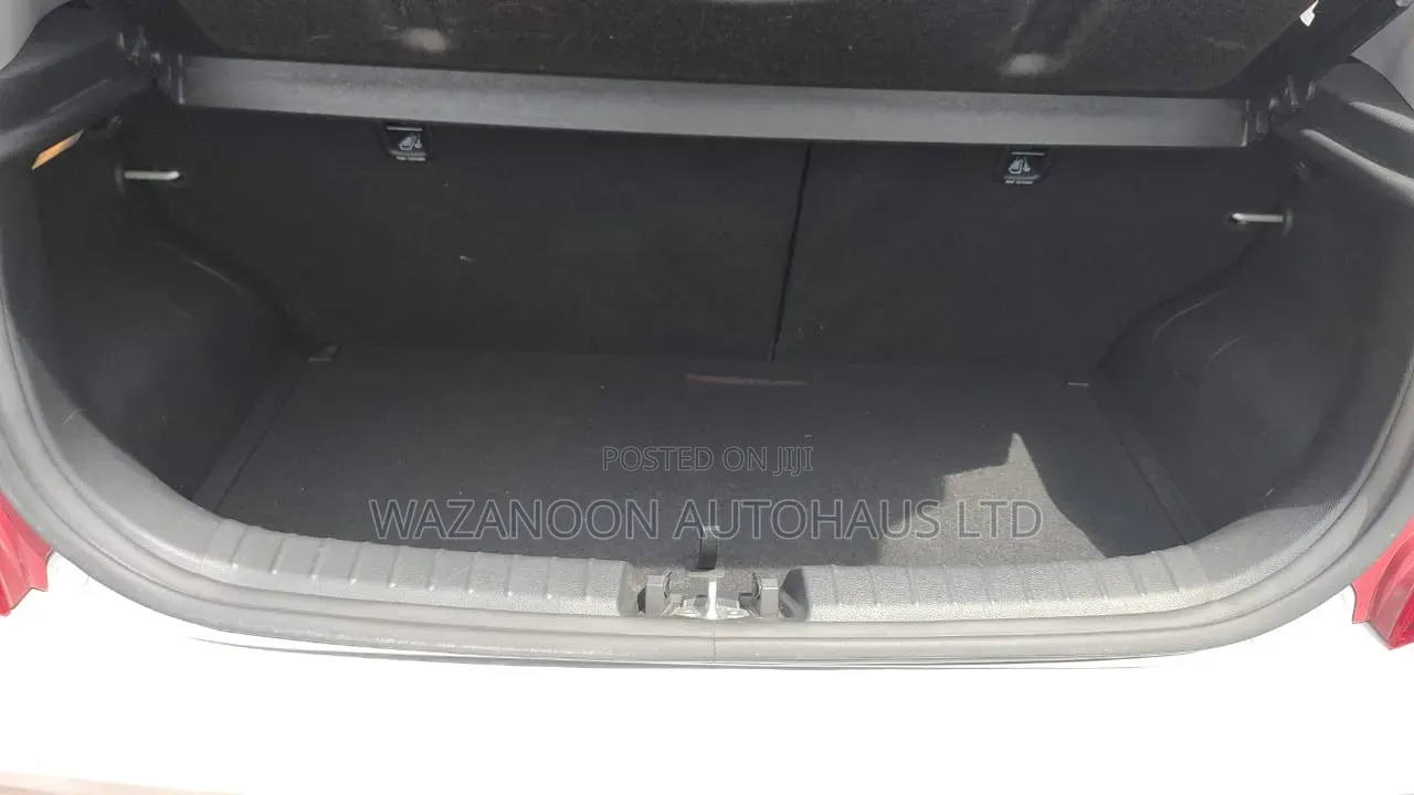 Hyundai Accent SE 2018 Gray