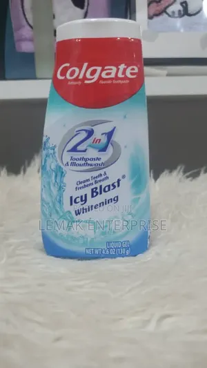 Colgate 2-in-1 Icy Blast Whitening Liquid Gel (130 G).