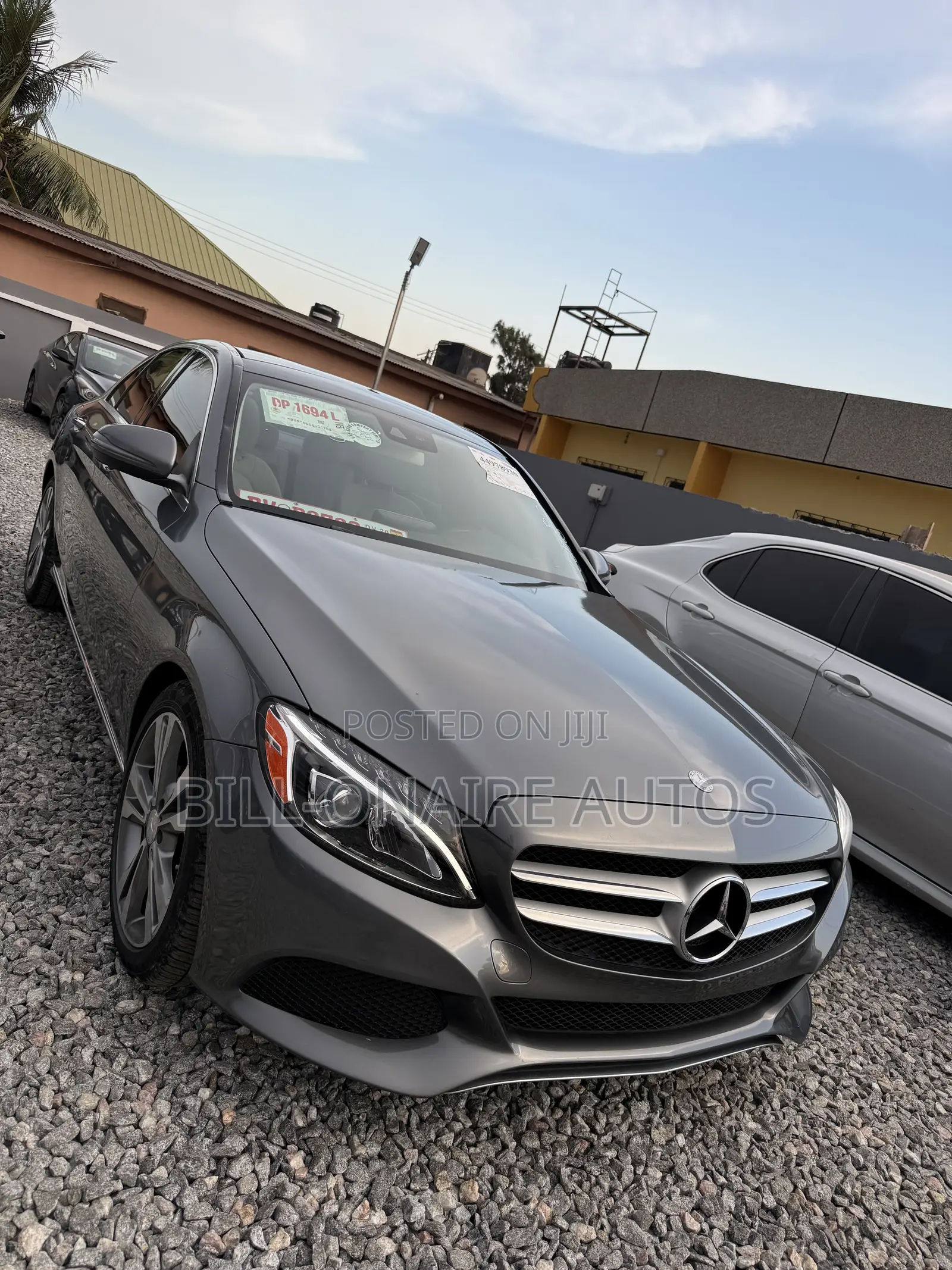 Mercedes-Benz C300 Base Sedan RWD (2.0L 4cyl 7A) 2017 Gray