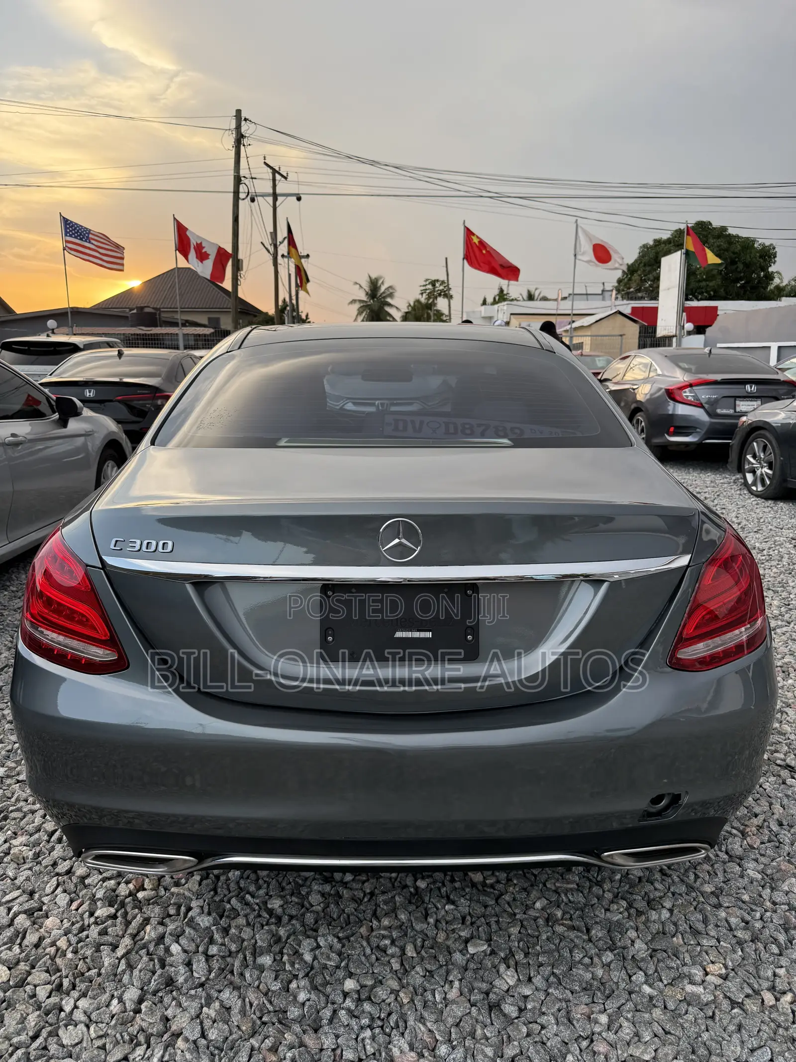 Mercedes-Benz C300 Base Sedan RWD (2.0L 4cyl 7A) 2017 Gray