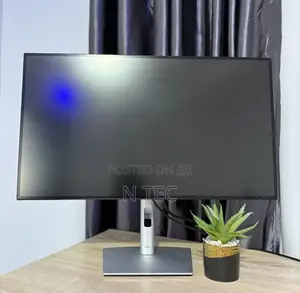 Dell U2722de 27" QHD (2560 X 1440) Type-C Ips Ultrasharp Led Monitor