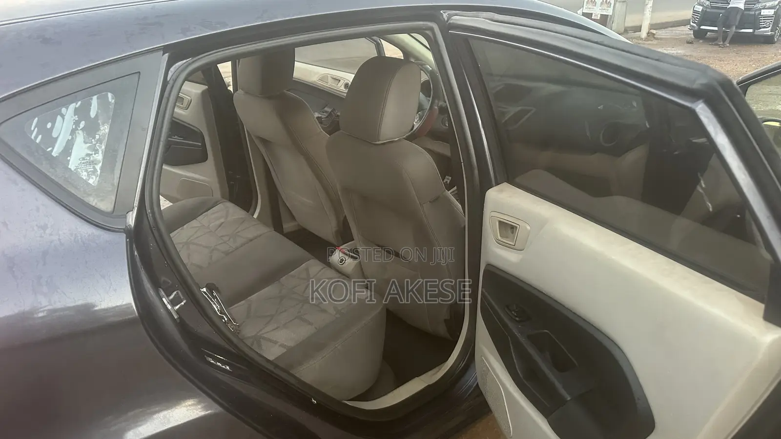 Ford Fiesta SE Hatchback 2012 Gray