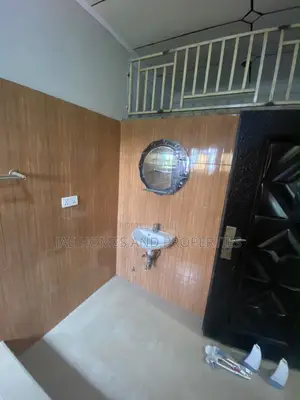 2bdrm Apartment in Sowutwuom for rent