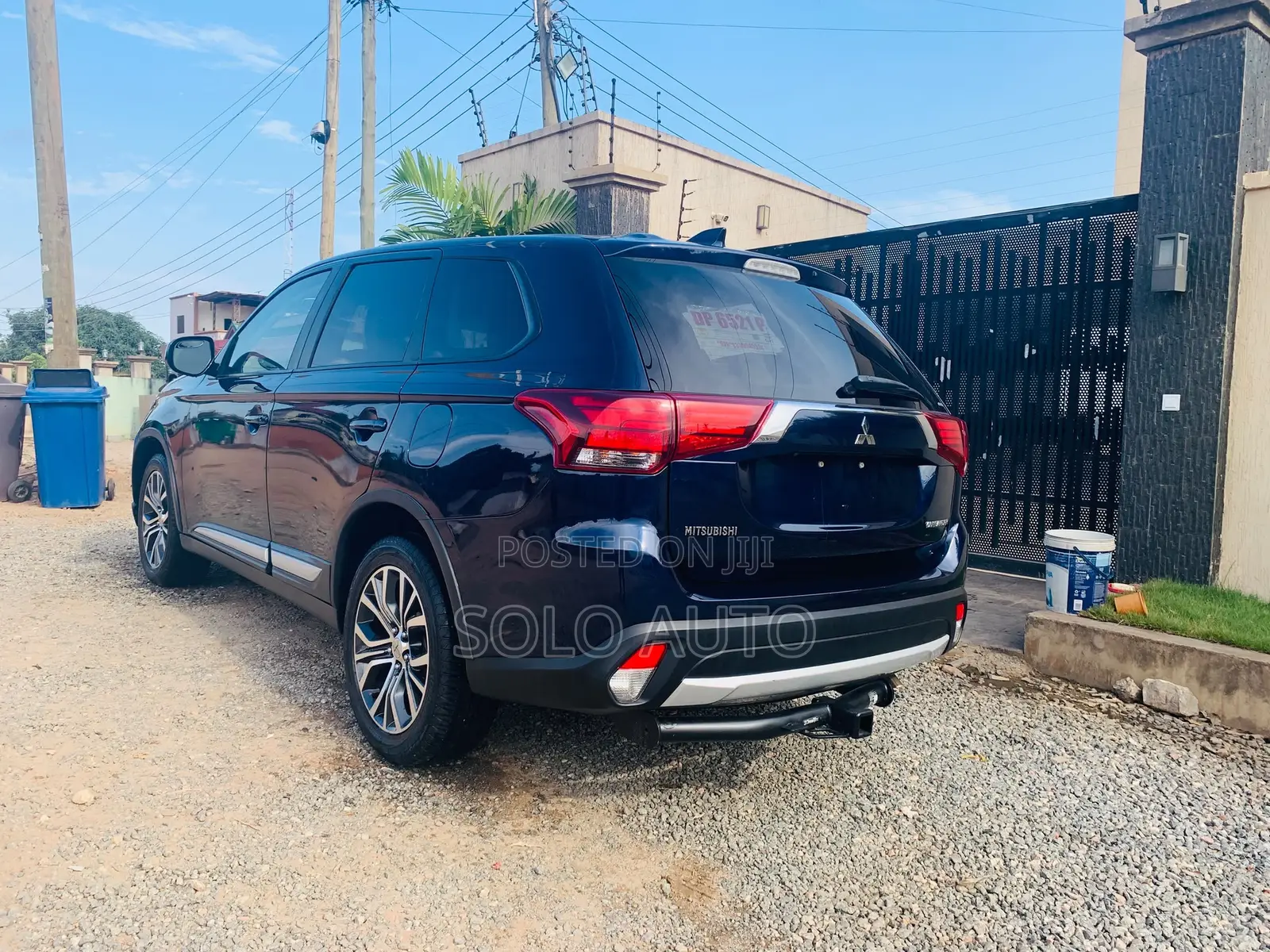 Mitsubishi Outlander SE FWD 2018 Blue