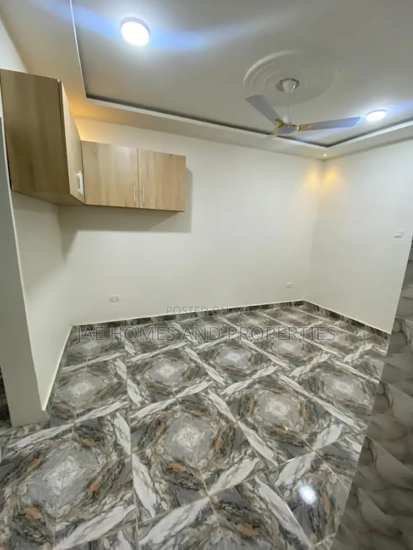 1bdrm Apartment in Ablekuma for rent