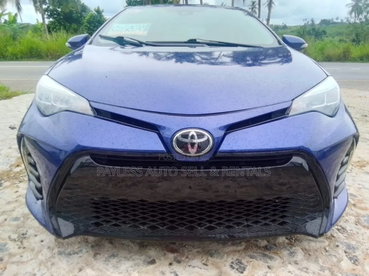 Toyota Corolla SE Special Edition 4dr Sedan (1.8L 4cyl CVT) 2017 Blue