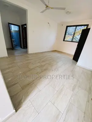 2bdrm Apartment in Lakeside Estate for rent