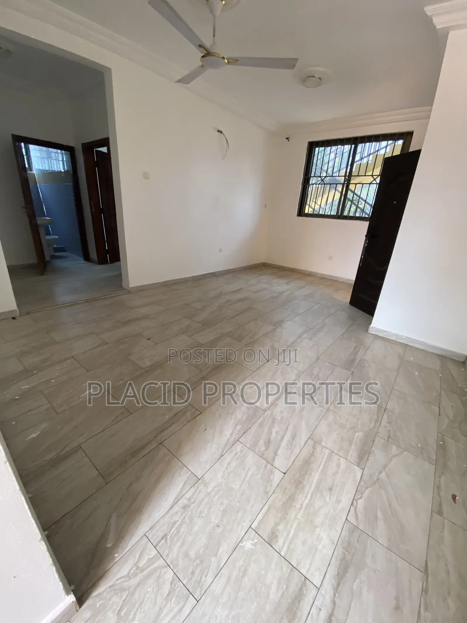 2bdrm Apartment in Lakeside Estate for rent