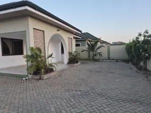 3bdrm House in Lakeside Estate for sale