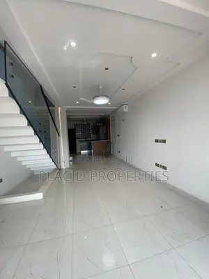 4bdrm Townhouse / Terrace in Lapaz Estate for rent