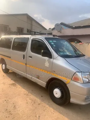 Toyota HiAce 2012 Silver