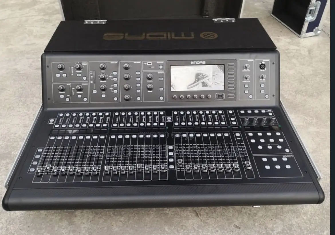 Midas M32 Live 40 Channel Digital Mixer