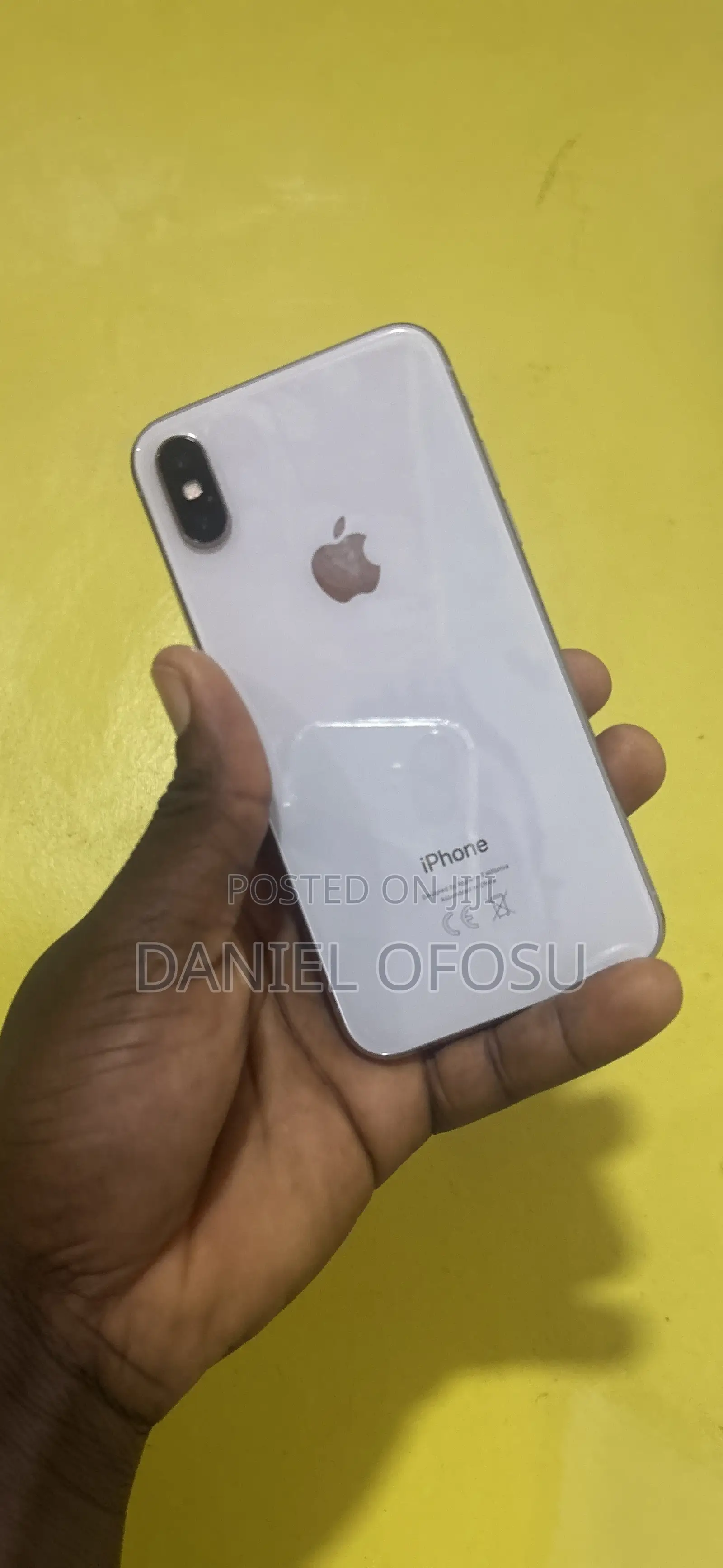 Apple iPhone X 64 GB White