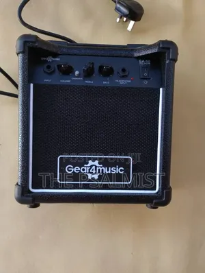 Gear4Music GA 10 Guitar Combo