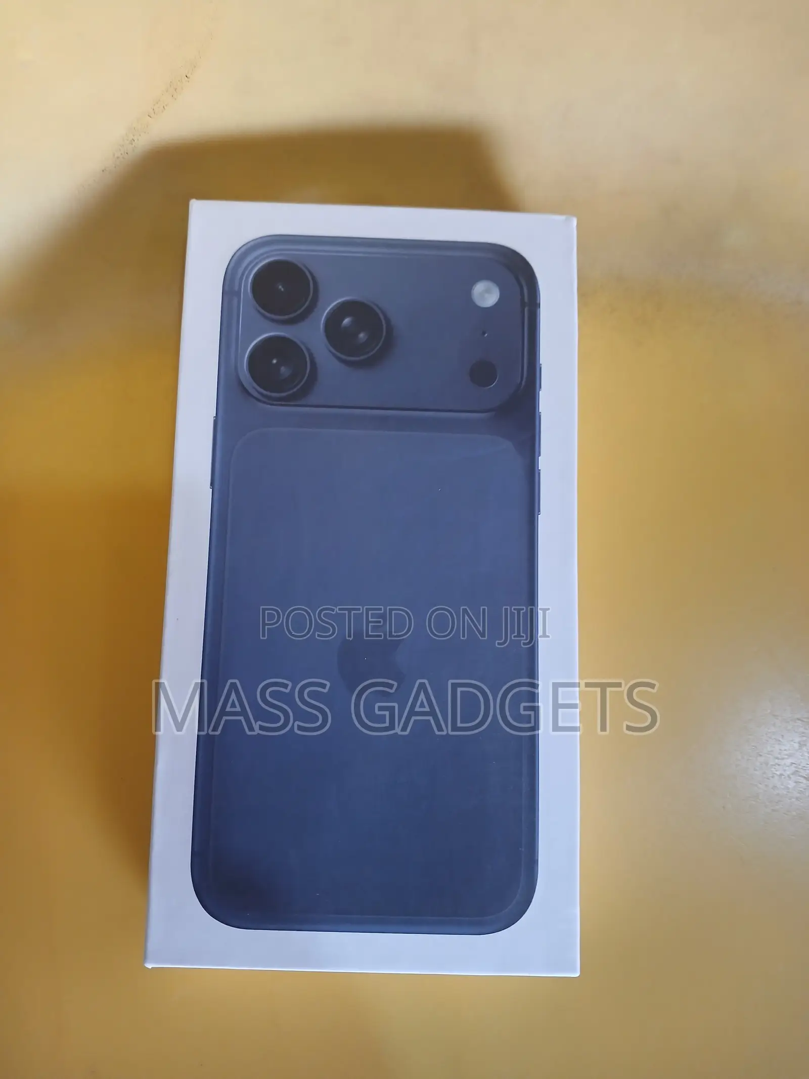 New Apple iPhone 17 Pro Max 1 TB Blue