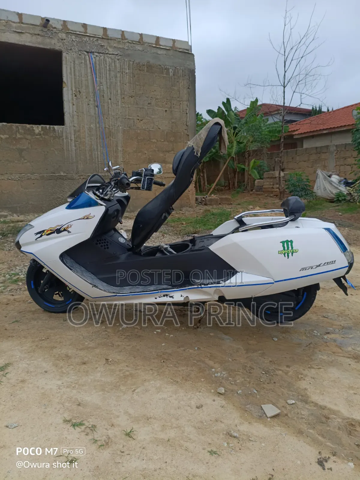 Yamaha Crux 2025 White