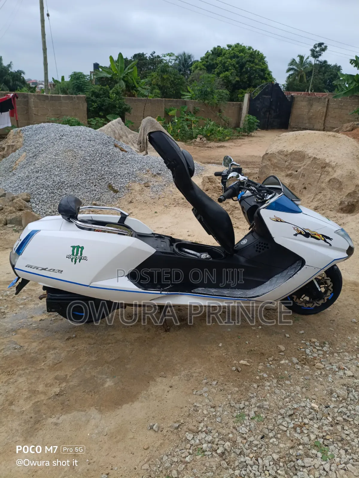 Yamaha Crux 2025 White
