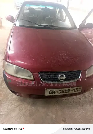 Nissan Sentra 2003 Red
