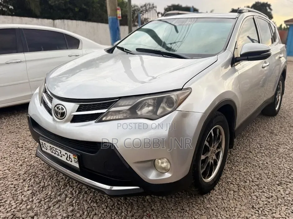 Toyota RAV4 LE 4dr SUV AWD (2.5L 4cyl 6A) 2014 Silver