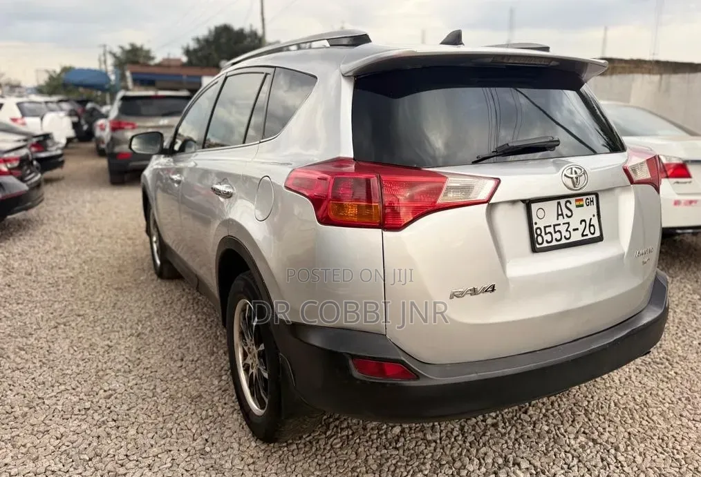 Toyota RAV4 LE 4dr SUV AWD (2.5L 4cyl 6A) 2014 Silver