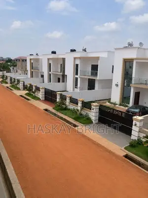3bdrm House in Spintex for sale