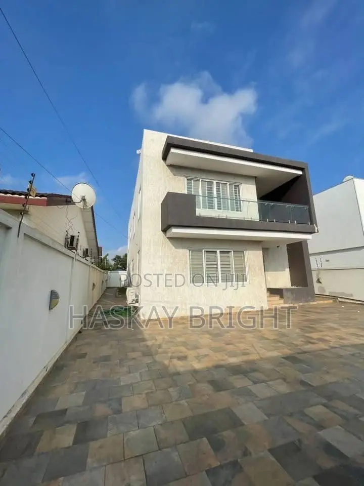 2bdrm Apartment in Abelemkpe for rent