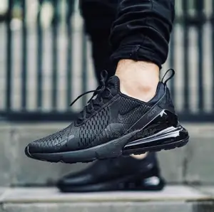Nike Air 270