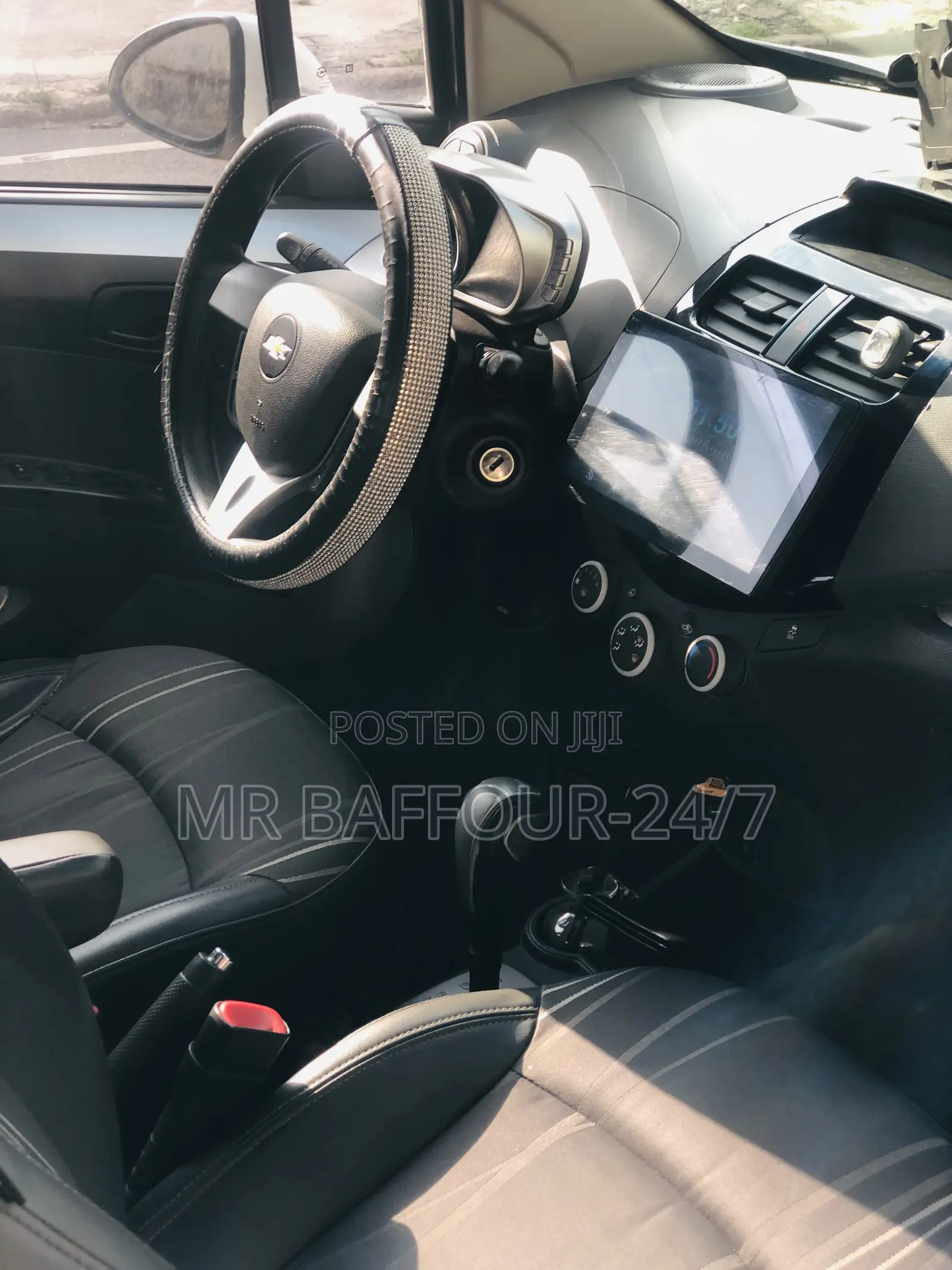 Chevrolet Spark 2LT 2013 White