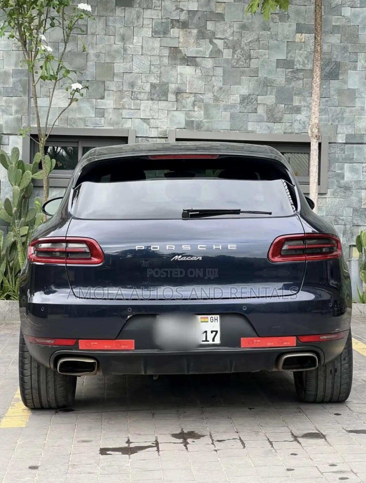 2017 Porsche Macan