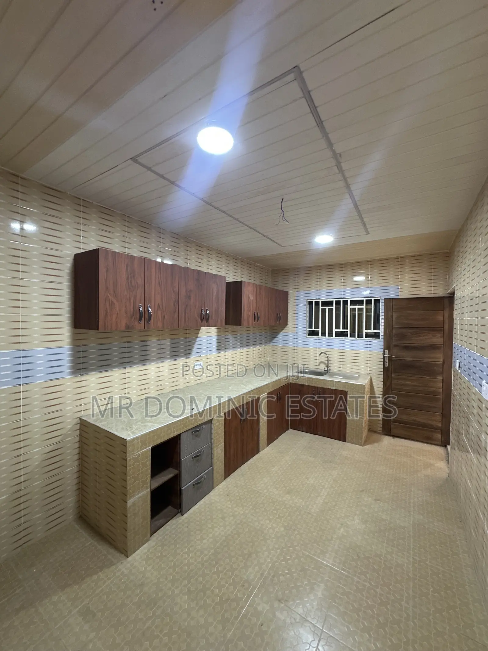 2bdrm Apartment in Mr Dominic Estates, West Hills Mall Area for rent