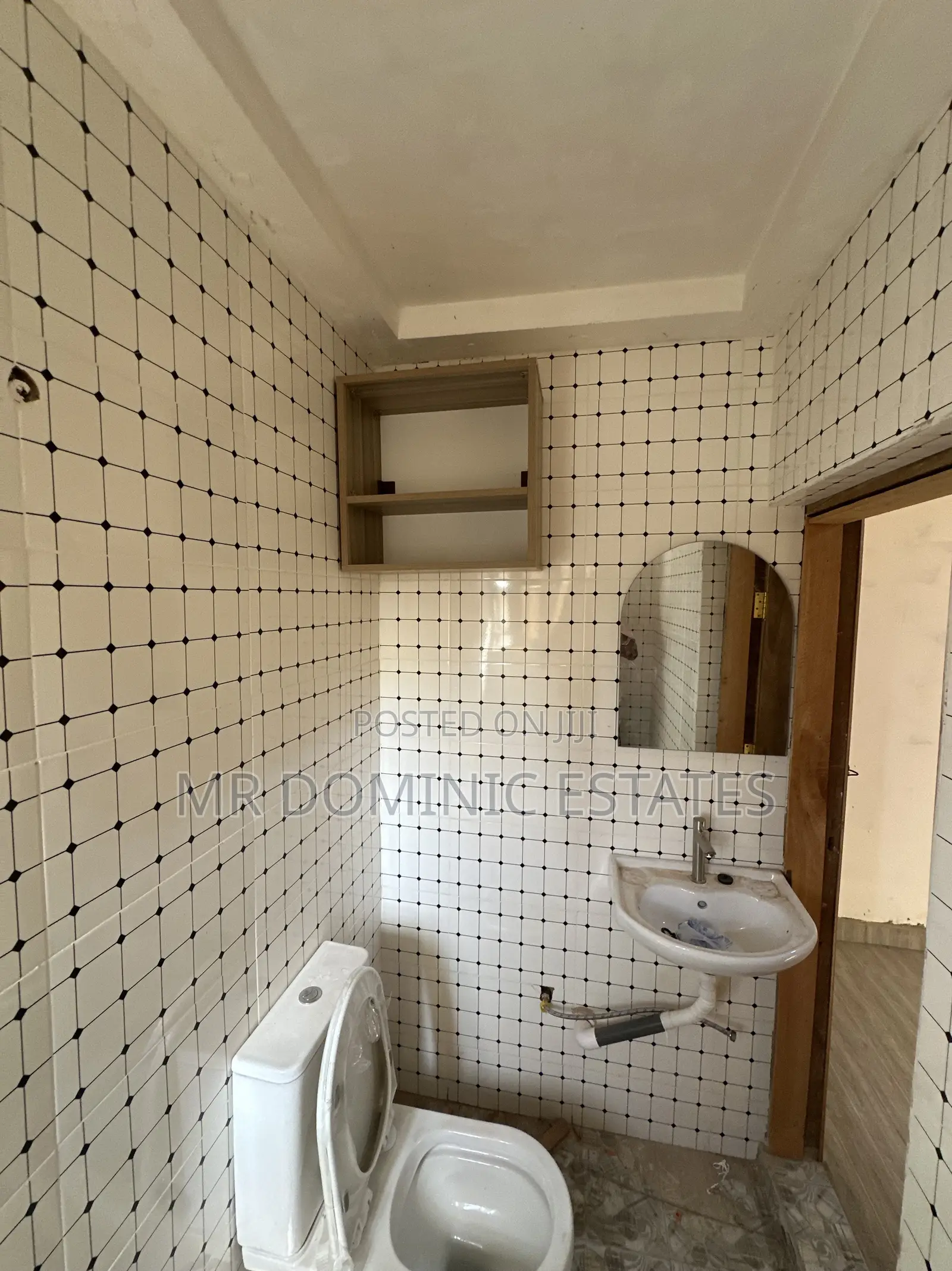 2bdrm Apartment in Mr Dominic Estates, West Hills Mall Area for rent