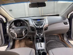 Hyundai Elantra 2012 Blue