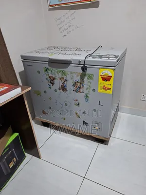 Chest Freezer (Hisense 330 LITRES)