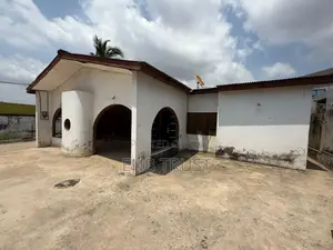 4bdrm House in Racecourse  Junction, Nyanmekye for sale