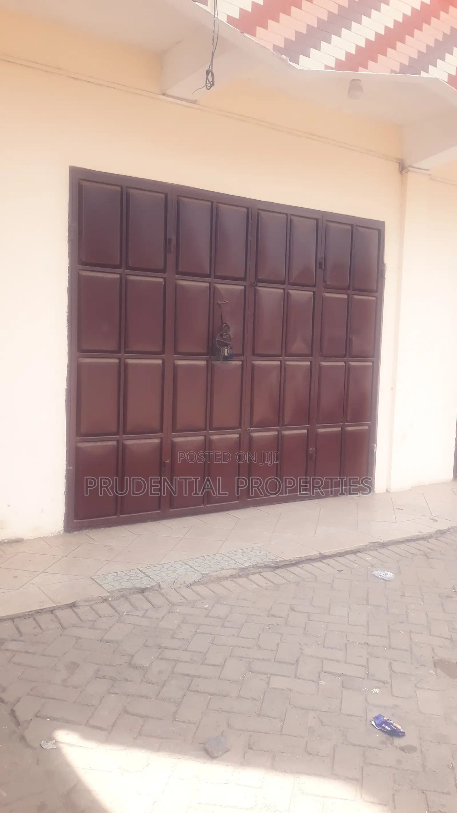 Double Shop for Rent at Kwabenya