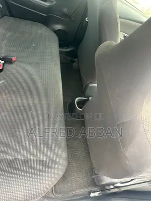 Toyota Vitz 1.0 FWD 3dr 2016 Blue