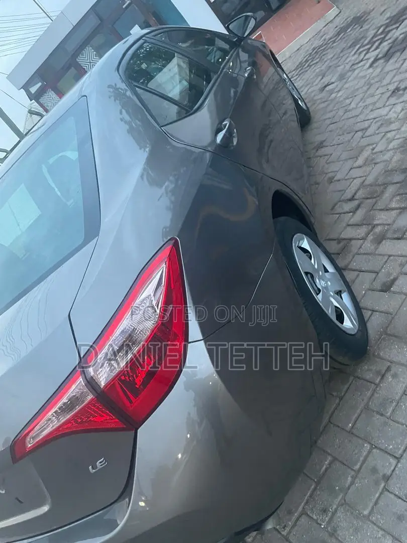 Toyota Corolla LE ECO 4dr Sedan (1.8L 4cyl CVT) 2017 Green