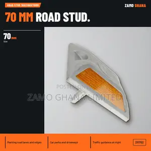 Road Stud 100X100X70Mm - 211752
